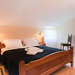 아파트 Charmantes Nur 800 Meter Zum Mit Pool, Grillbereich, Waschmaschine *